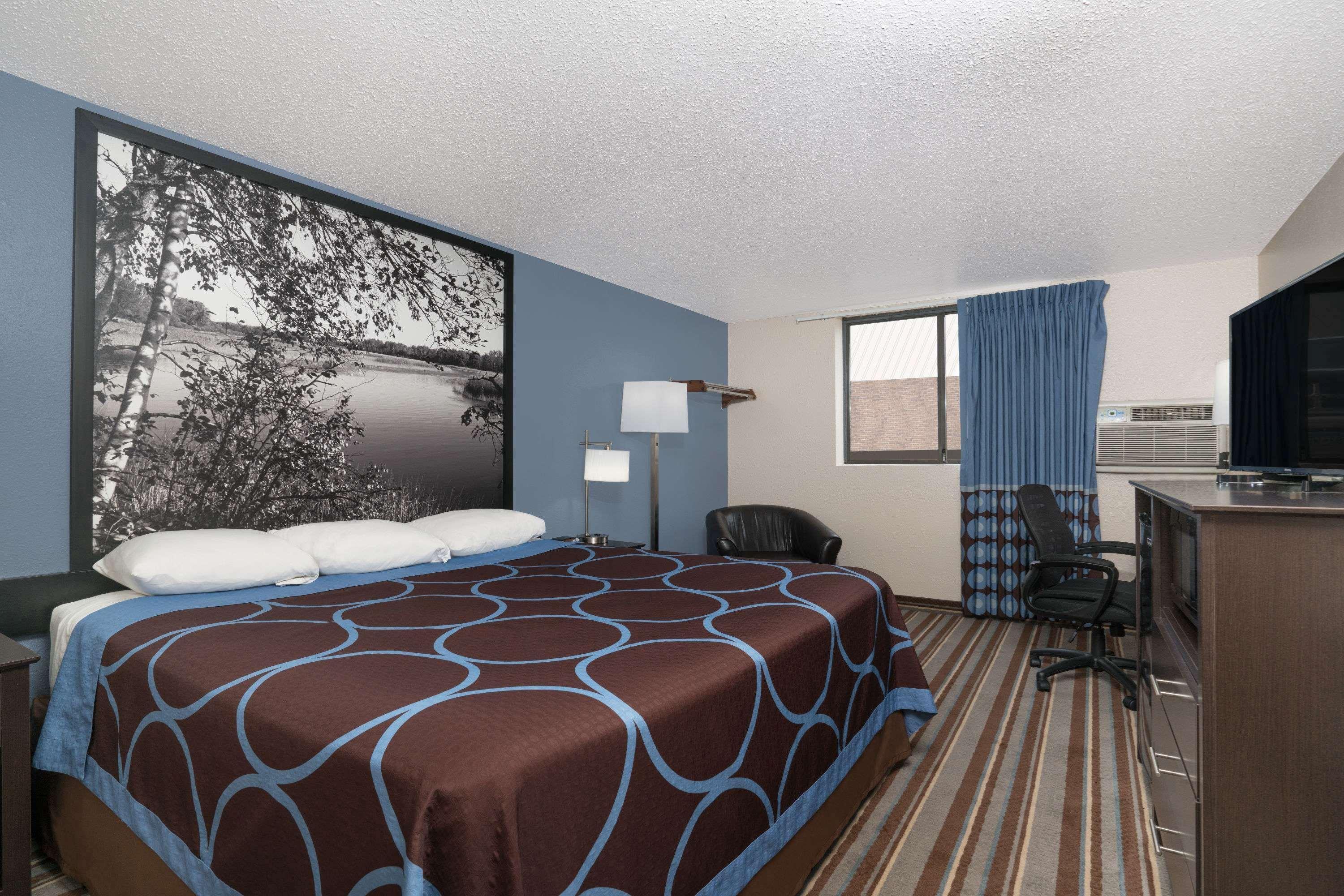 Hotel Super 8 By Wyndham Willmar Extérieur photo