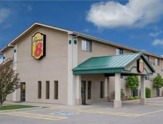 Hotel Super 8 By Wyndham Willmar Extérieur photo